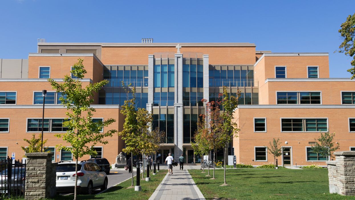 St. Joseph's Hospital Video Goes Viral After Woman Refuses To Wear A Mask