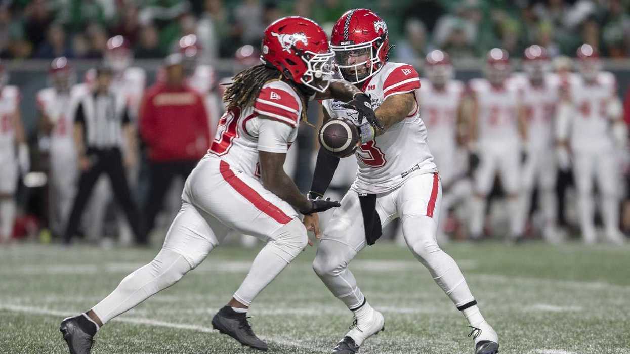 Stampeders hold off Riders to continue hot run