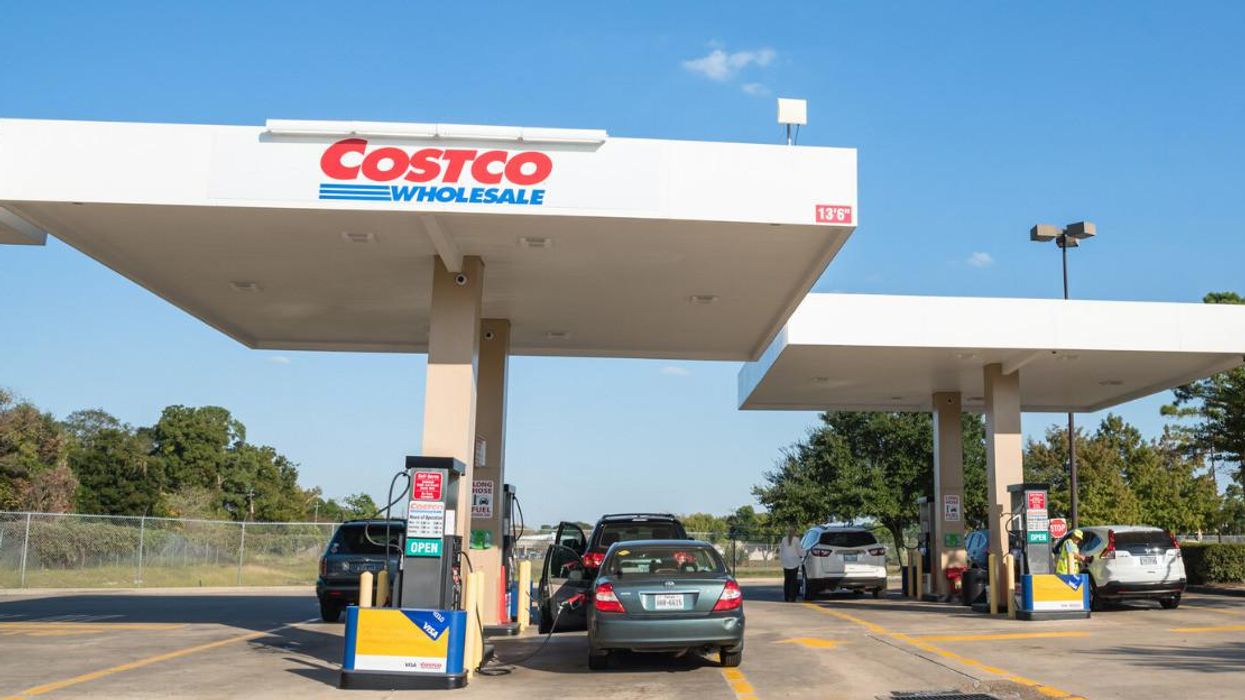 Station-service Costco.