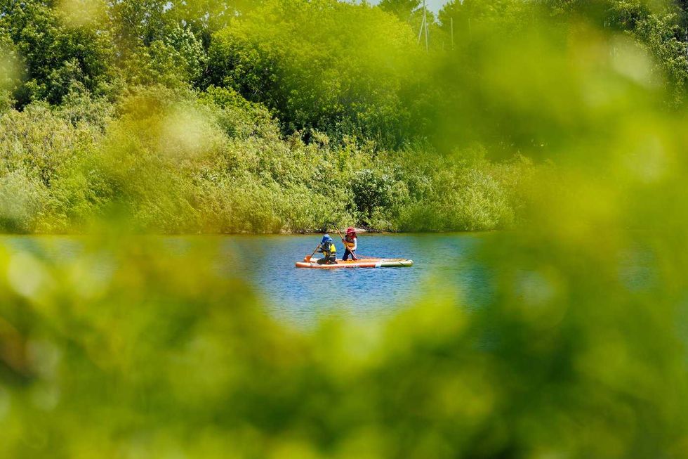 Stifling heat and humidity grip Central Canada