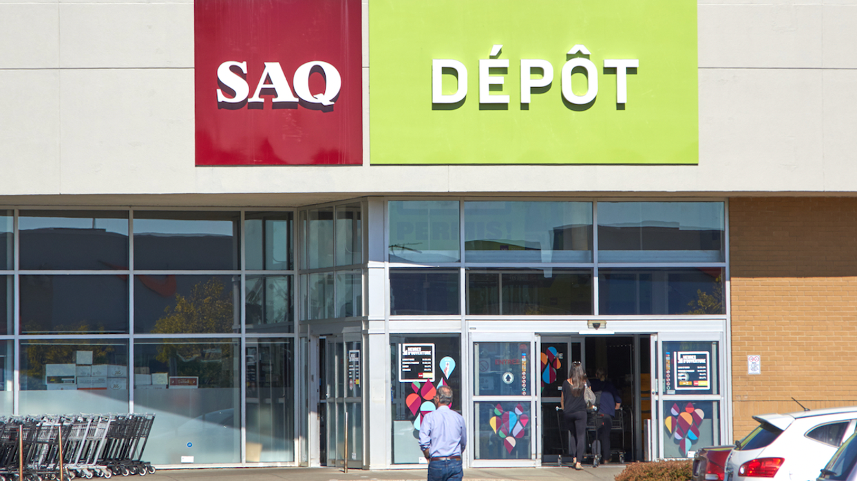 Succursale de la SAQ Dépôt au Québec.