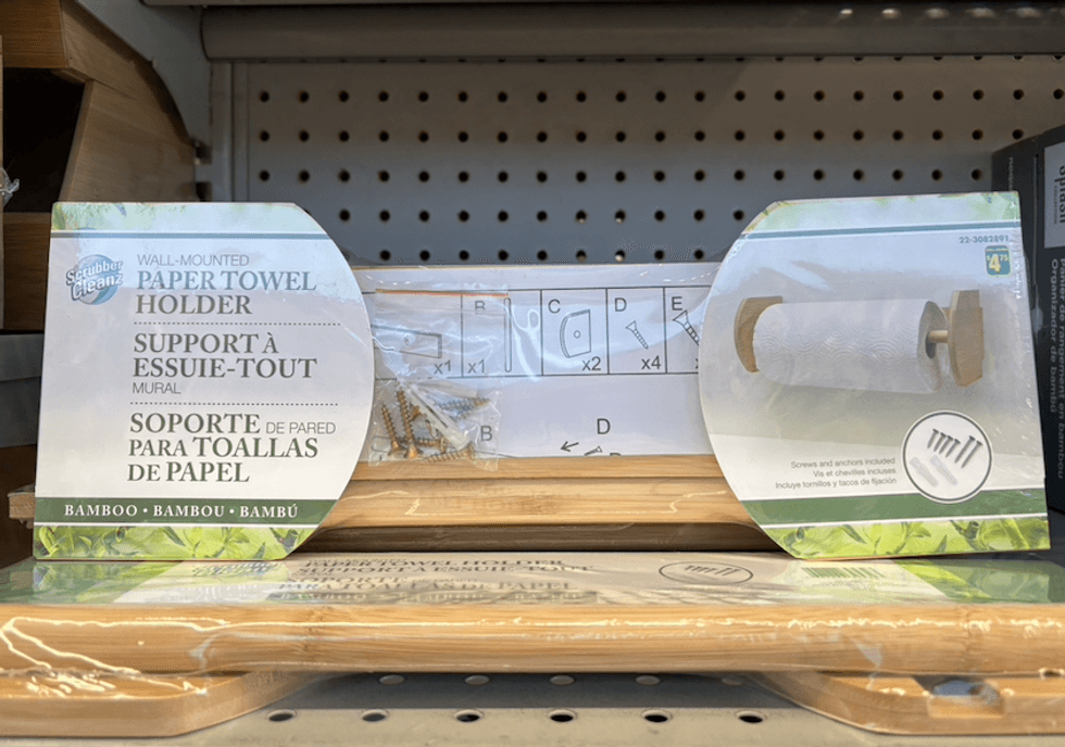 Support \u00e0 essuie-tout mural en bambou.