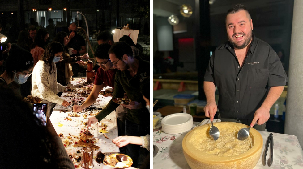 Table desserts d\u00e9structur\u00e9s. Droite : Salvatore Armonia et une meule de parmesan.