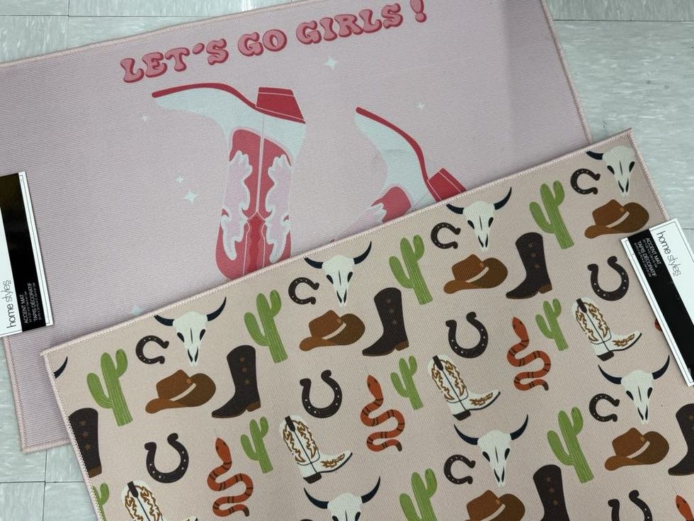 Tapis d'entr\u00e9e de style western.