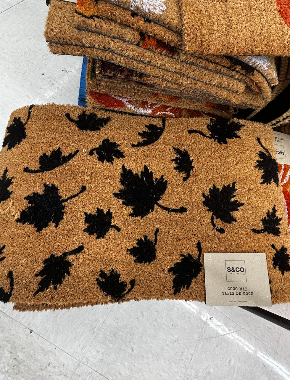 Tapis de coco \u00e0 vendre au Tigre G\u00e9ant.