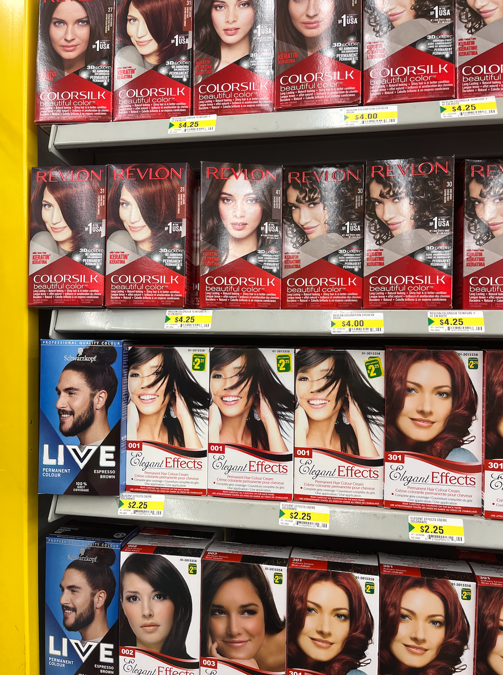 Teinture pour cheveux du Dollarama.