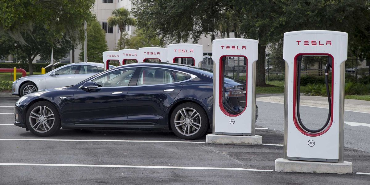 Tesla driver in BC was caught ‘literally asleep at the wheel’ speeding down Hwy 1 in the rain Tesla driver in BC was caught ‘literally asleep at the wheel’ speeding down Hwy 1 in the rain