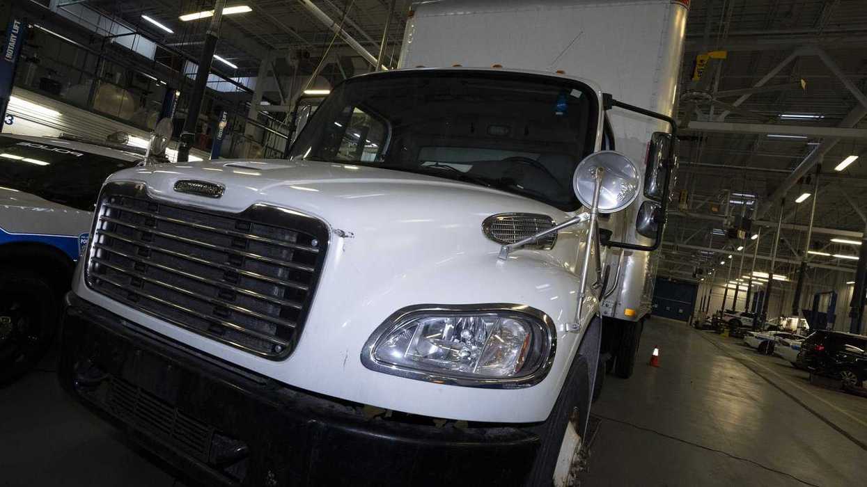 Testimony continues in Pearson gold heist trial