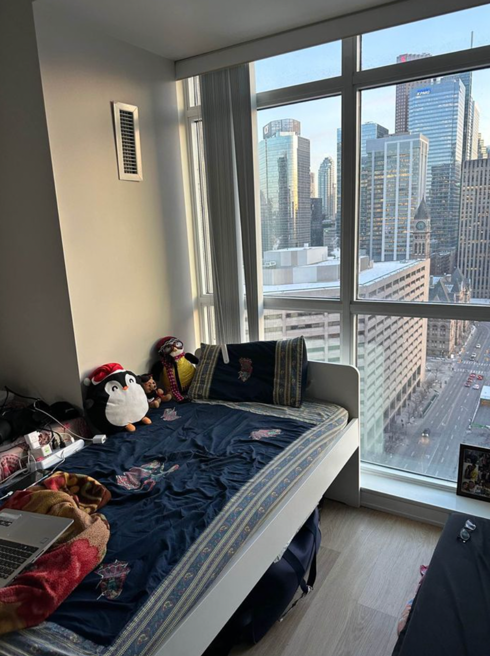 The bedroom posted by Surya Rathore.