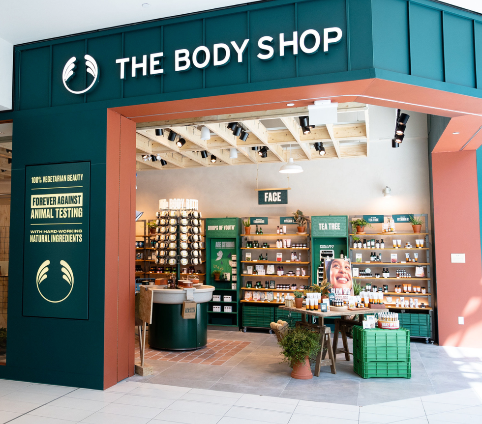 The Body Shop, Oshawa Centre.