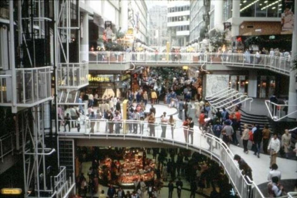 The Eaton Centre's interior circa 1984