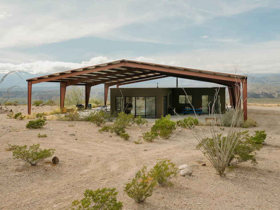 Unique Airbnbs You Can Rent In Texas You Won't Believe Actually Exist