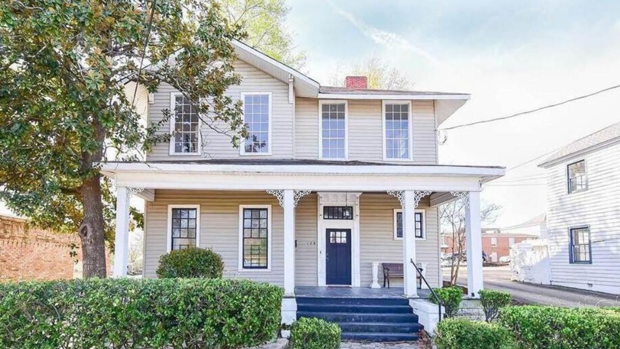 The front exterior of the Montgomery, AL home.