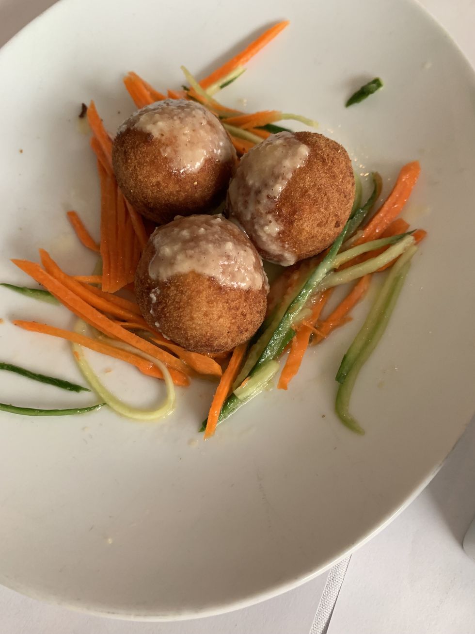 The goat cheese balls from SUR.
