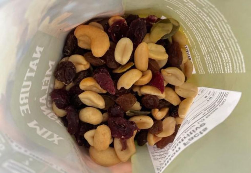 The nature mix inside the package.