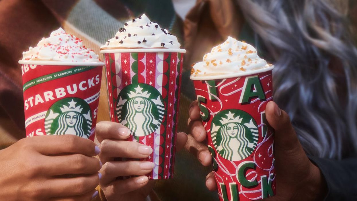 The New Starbucks Holiday Cups Are Finally Here & They're So Damn Cute (PHOTOS)