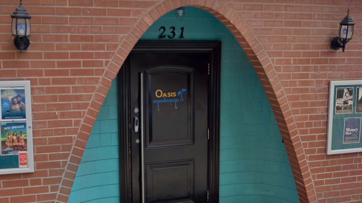 The outdoor of Oasis Aqualounge in Toronto.