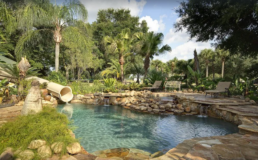 The pool of the estate.