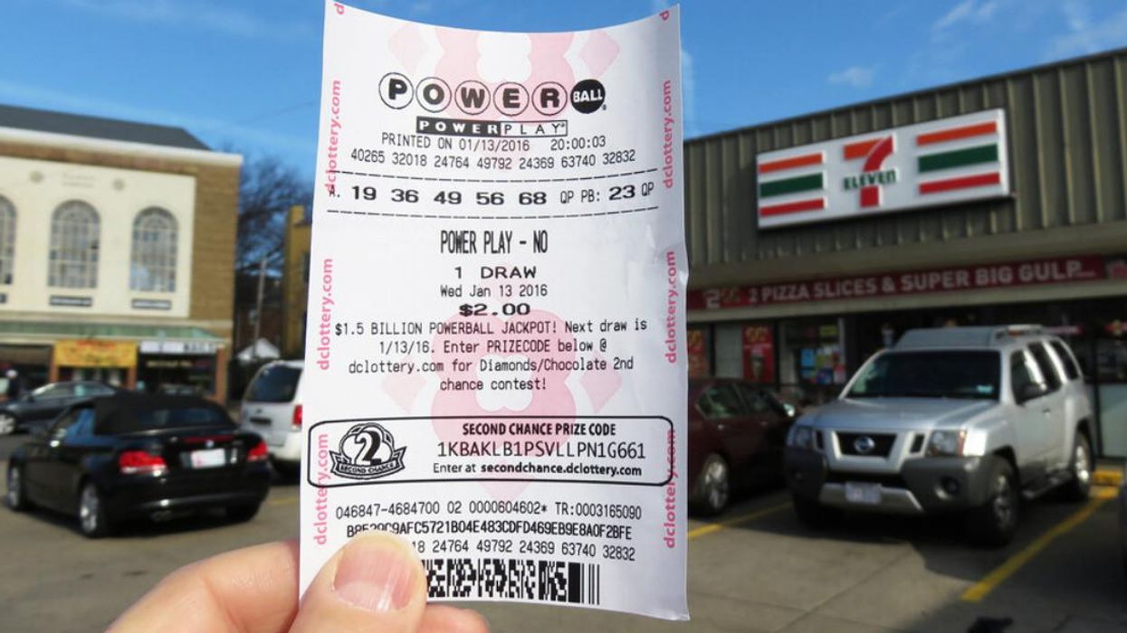 The Powerball Lottery Jackpot Is Over $500M & You Don't Need To Be American To Win