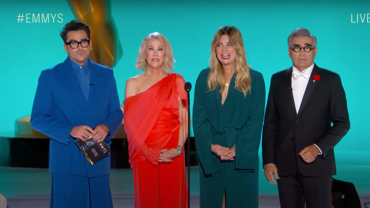 The ‘Schitt’s Creek’ Cast Gave Out An Emmy Award Last Night & Things Got Awkward (VIDEO)