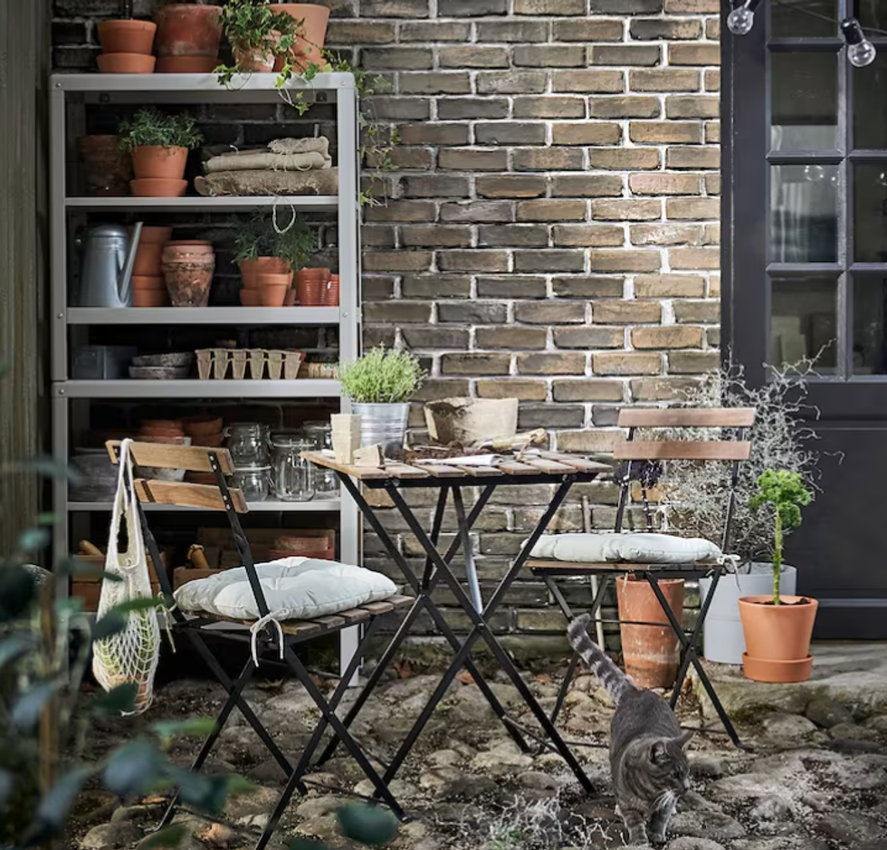 The T\u00c4RN\u00d6 table.