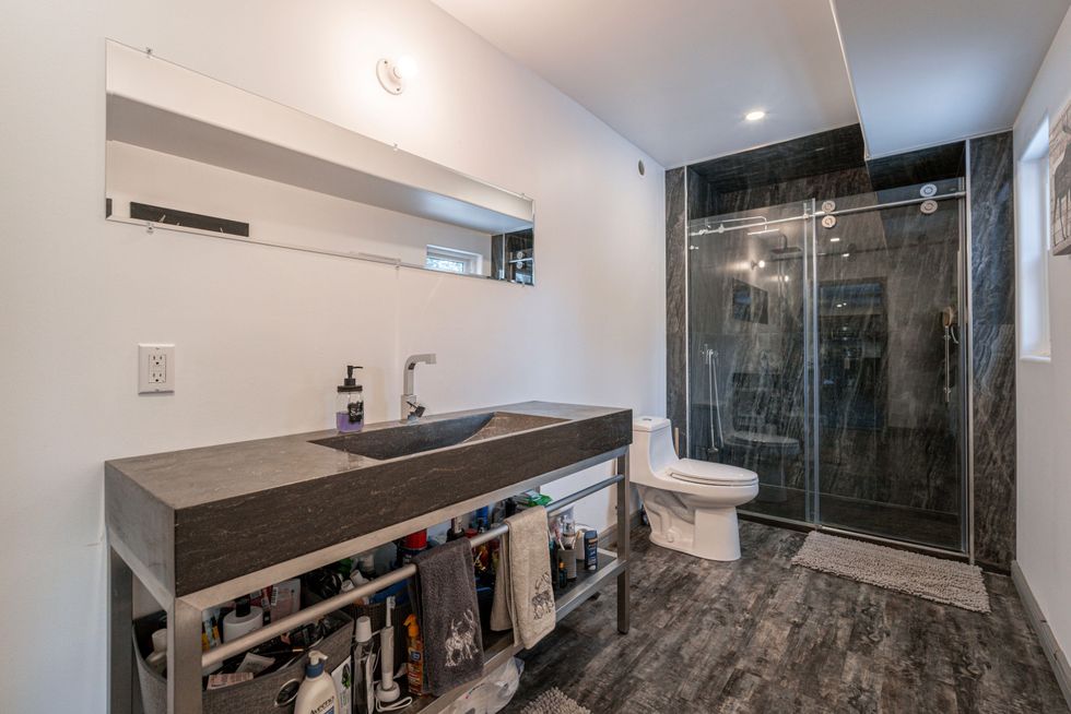 The three-piece bathroom.