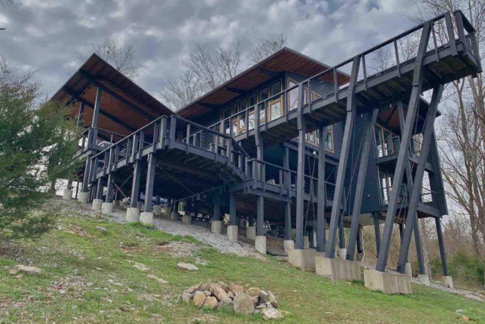 The Treehouse of Center Hill Lake.