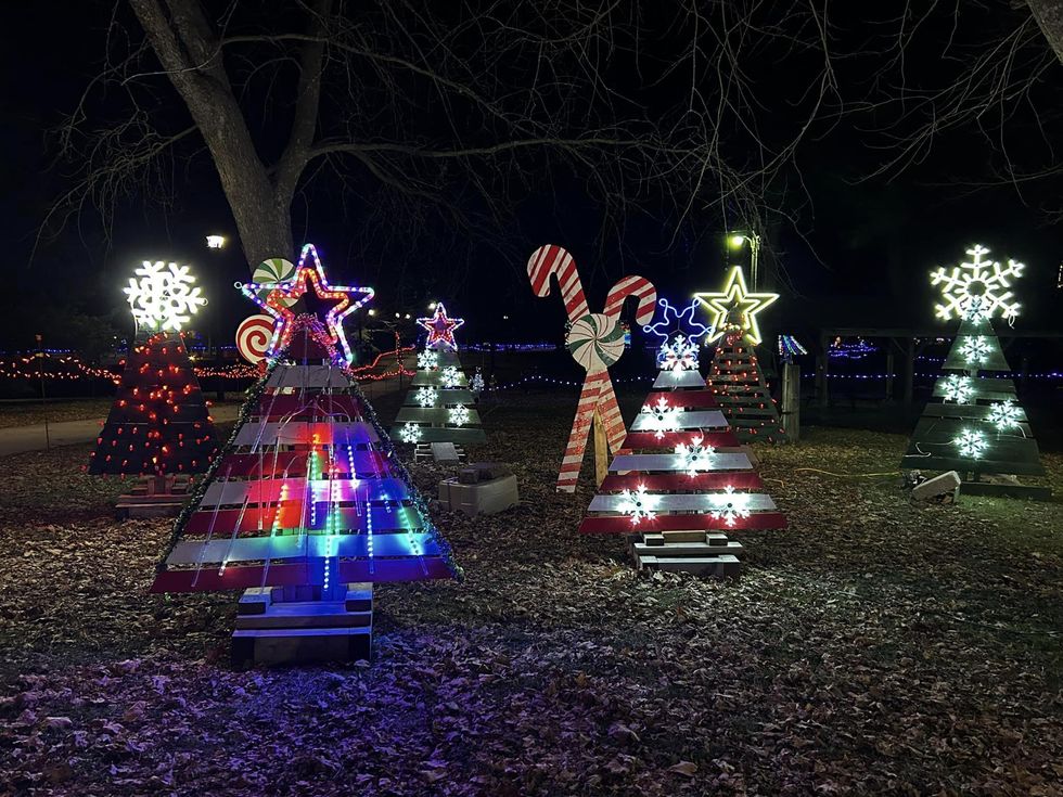 The Uxbridge Optimist Fantasy of Lights