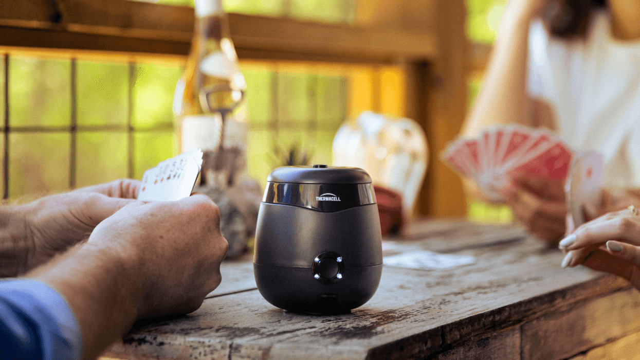 Thermacell E-ZoneGuard Patio Rechargeable Mosquito Repeller