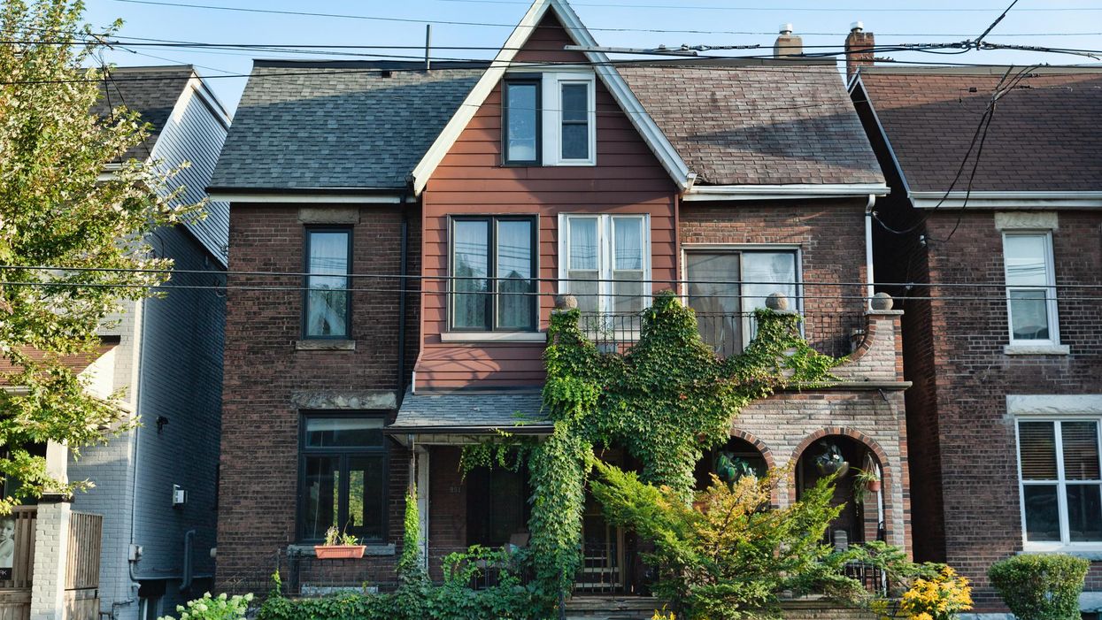These 5 Ontario Cities Ranked Most Expensive For Homes Per Square Foot