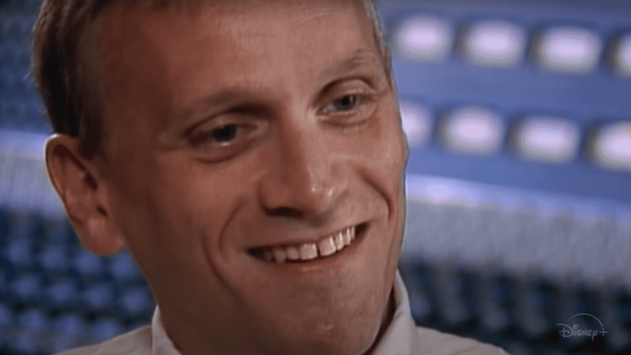This one's for the 90s kids! You probably grew up watching animated movies featuring mermaids, beasts, and flying carpets, but have you ever considered who the genius behind the musical lyrics is? Take a peek into the extraordinary life of a legendary lyricist in Disney+'s documentary Howard.