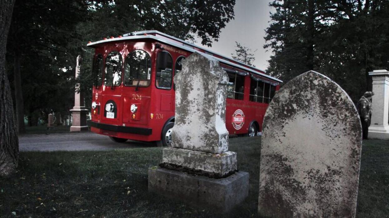 This Trolley Ghost Tour Takes You To Phantom-Filled Spots In Ontario & It's Truly Haunting