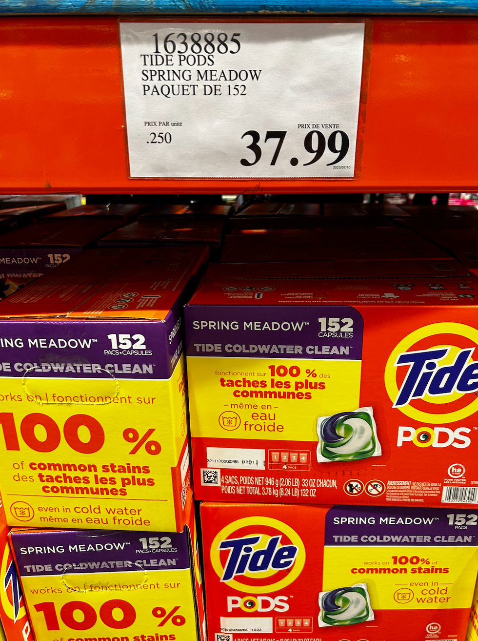 Tide - Capsules de d\u00e9tergent \u00e0 lessive liquide pods, parfum Spring Meadow.