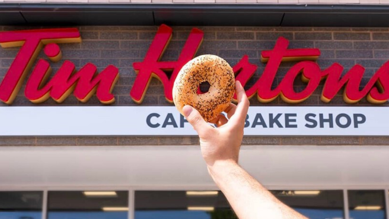 Tim Hortons et un bagel.