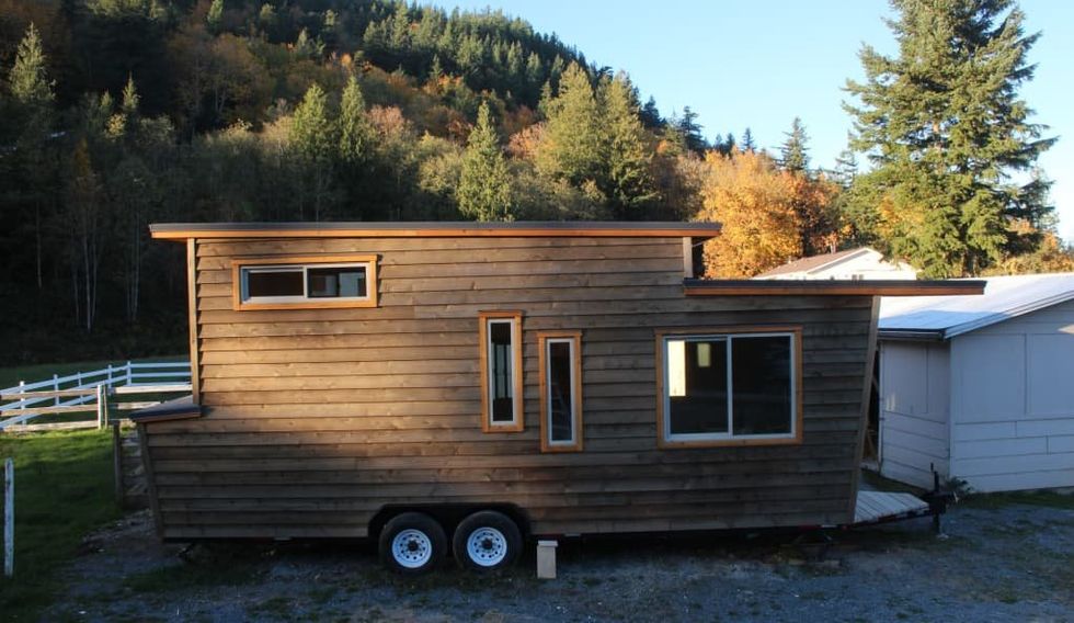 7 Tiny Houses In BC For Sale That Are Under 100,000 Right Now Narcity