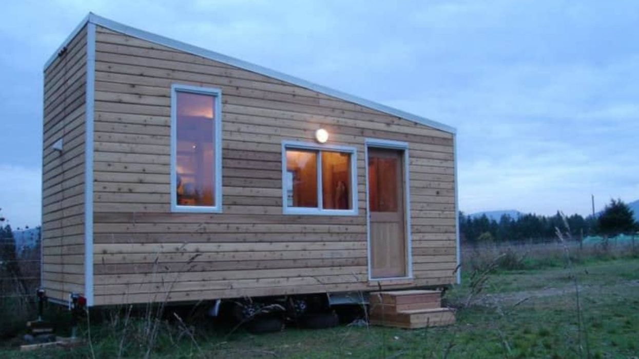 Tiny House For Sale In BC Is Just $25,000 & The Loft Bed Is So Dreamy (VIDEO)