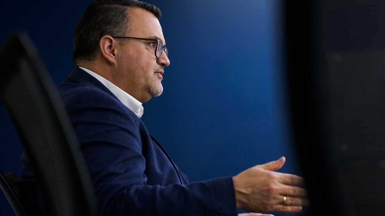 TKMS: Sub contract could wrap within 6 months