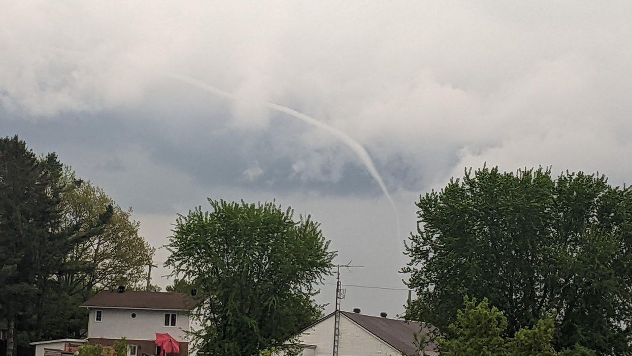 Tornado seen in Casselman, Ontario.