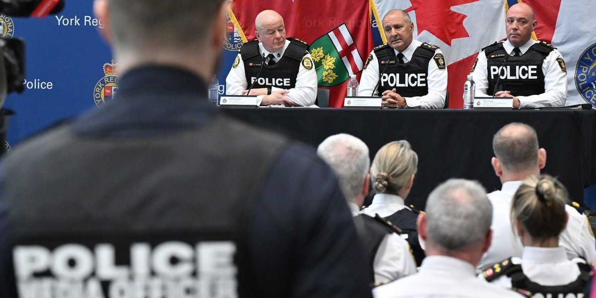 Toronto officer charged under Project South pleads guilty to improper computer search, Life in canada Toronto officer charged under Project South pleads guilty to improper computer search, Life in canada