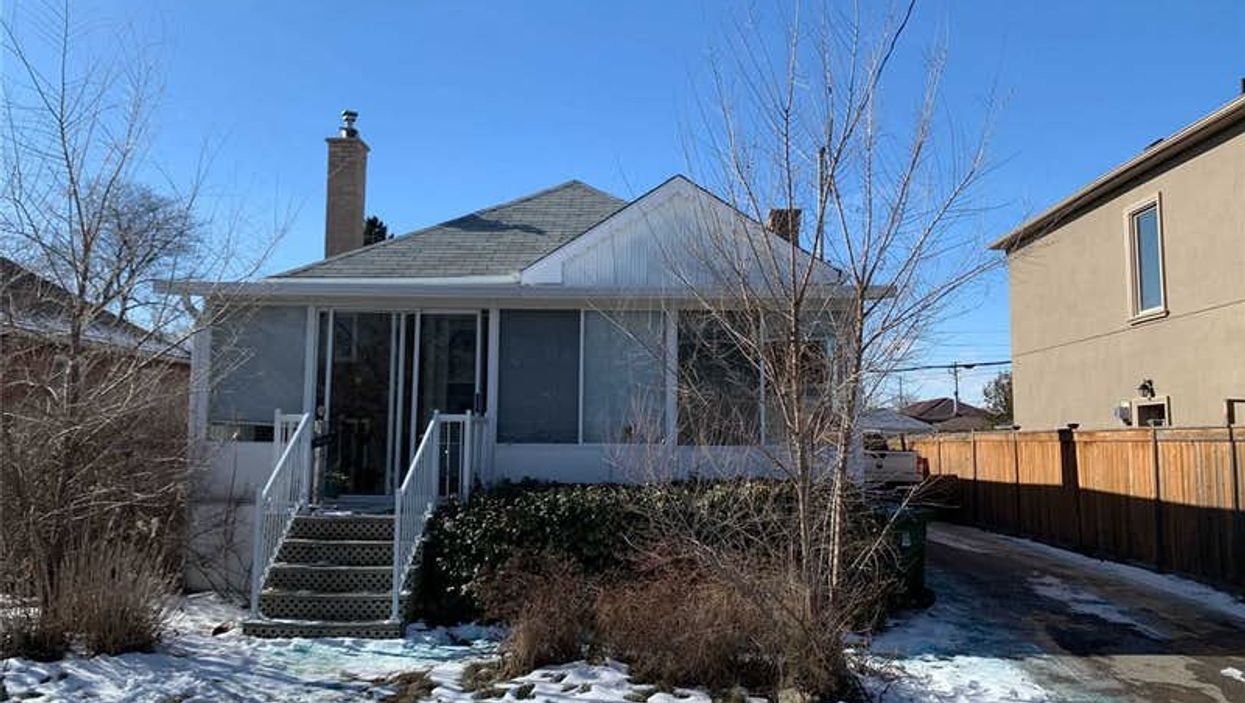 Toronto Home For Sale Is Over $1M But Doesn't Look Like A Mansion (PHOTOS)