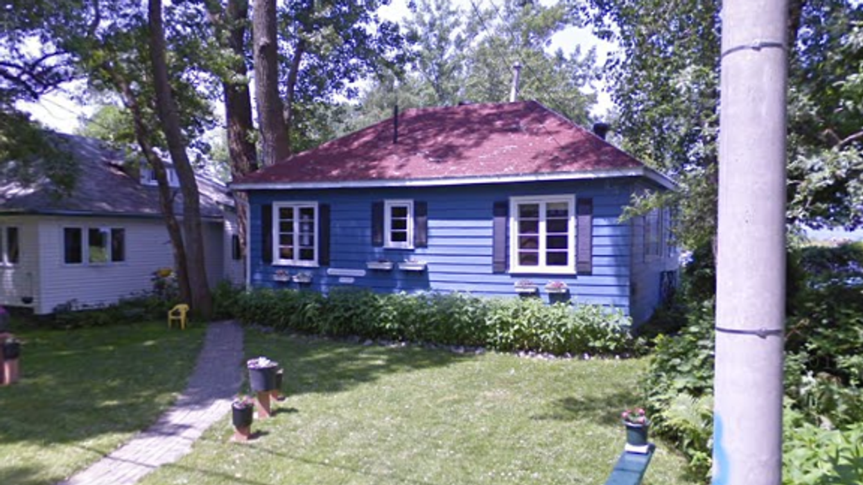 Toronto Home For Sale On Ward's Island Is Only $160 K