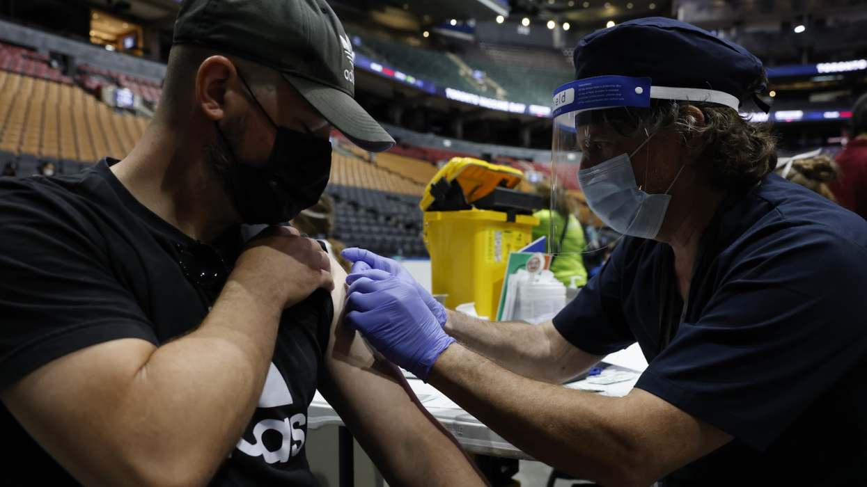 Toronto Is Getting Over 14,000 COVID-19 Vaccine Appointments & Here's When