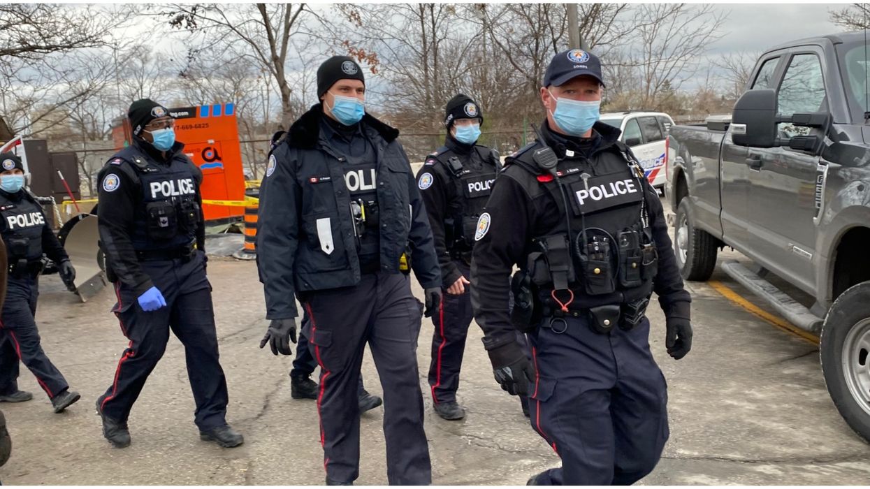 Toronto Police Should Revamp & Re-Allocate Money For 911 Response, Say Community Groups