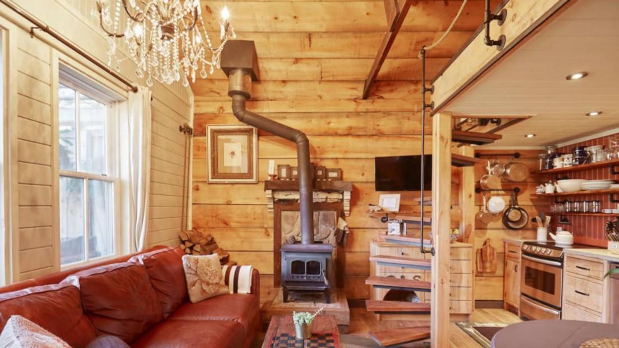Toronto's Dreamy Airbnb Will Take You On A Trip To The Countryside Without Leaving The City
