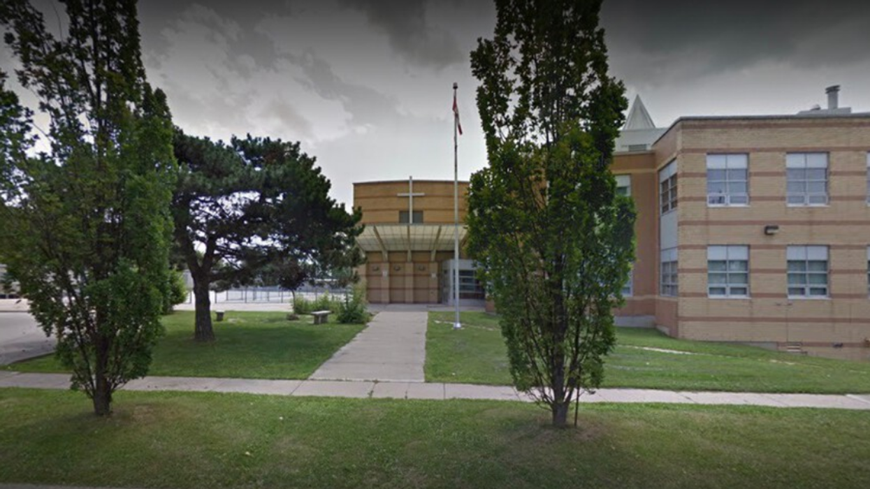 Toronto School Shut Down Amid Police Negotiation With Nearby Man That Lasted Over 12 Hours
