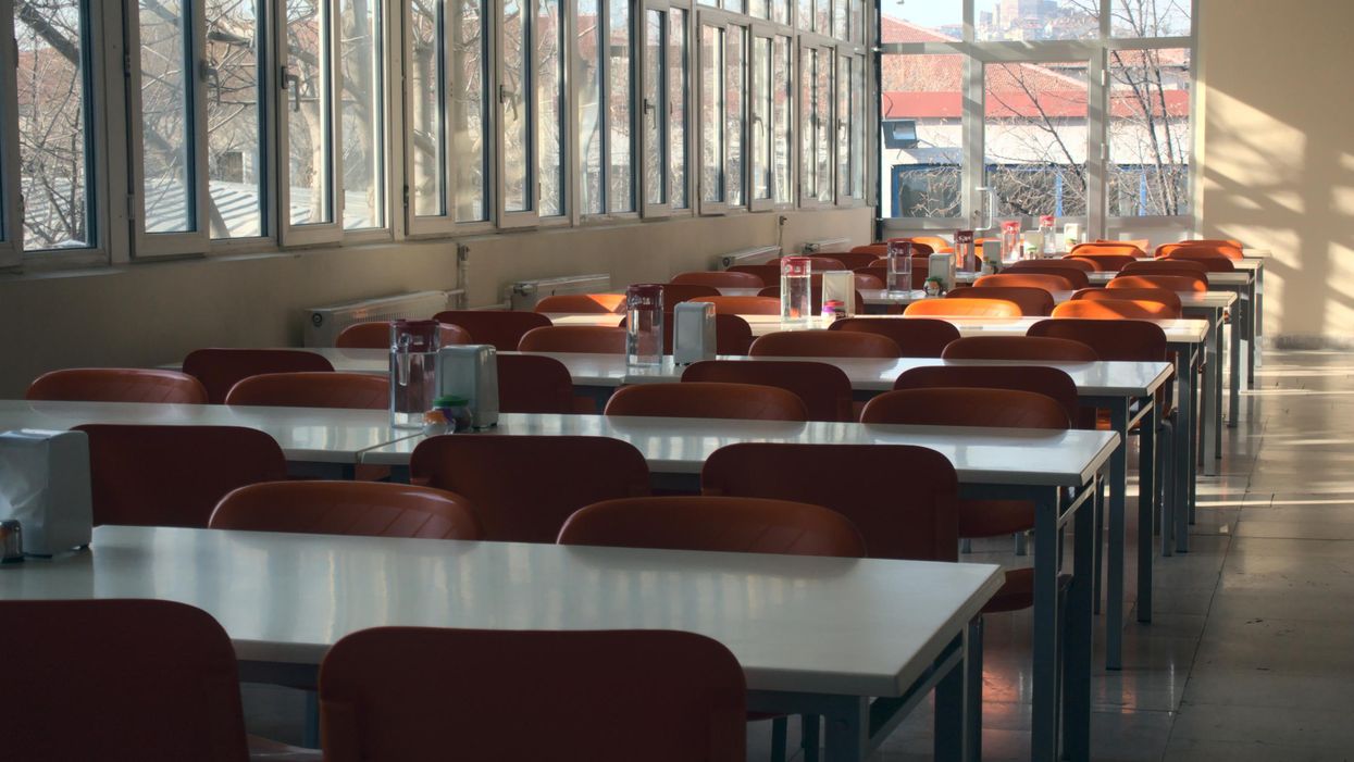 Toronto Schools Are Reportedly Telling Kids Not To Speak At Lunch For COVID-19 Prevention