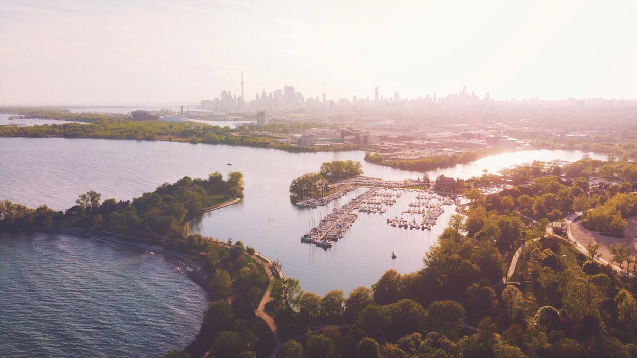 Toronto skyline at sunset during the summer.