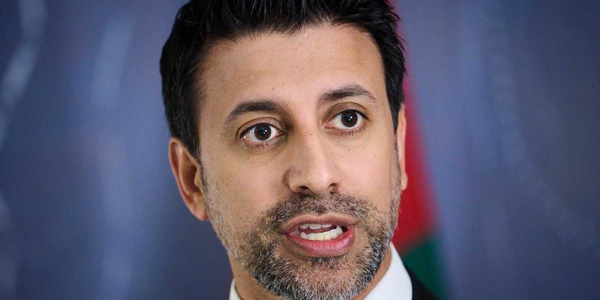 International trade minister heading to India, Philippines for talks International trade minister heading to India, Philippines for talks
