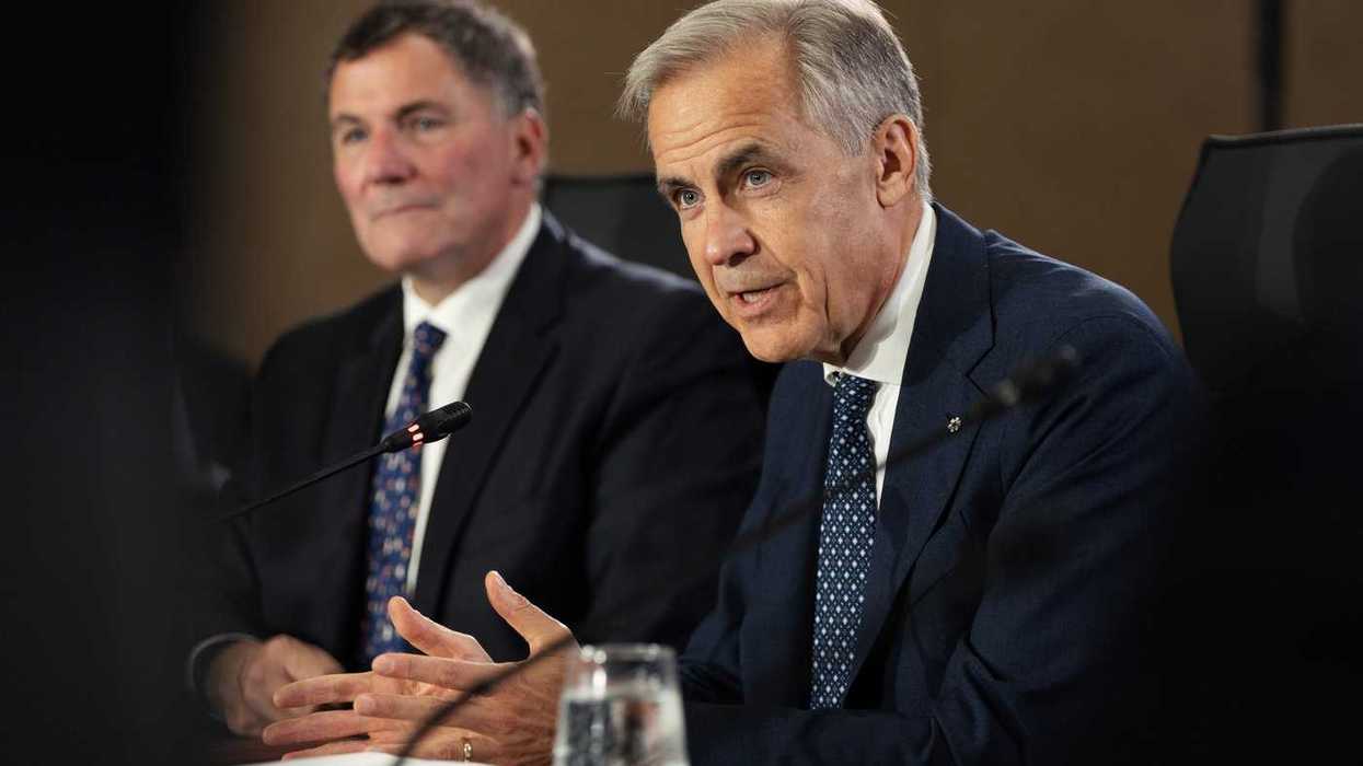 Trade talks with U.S. intensify as deadline looms