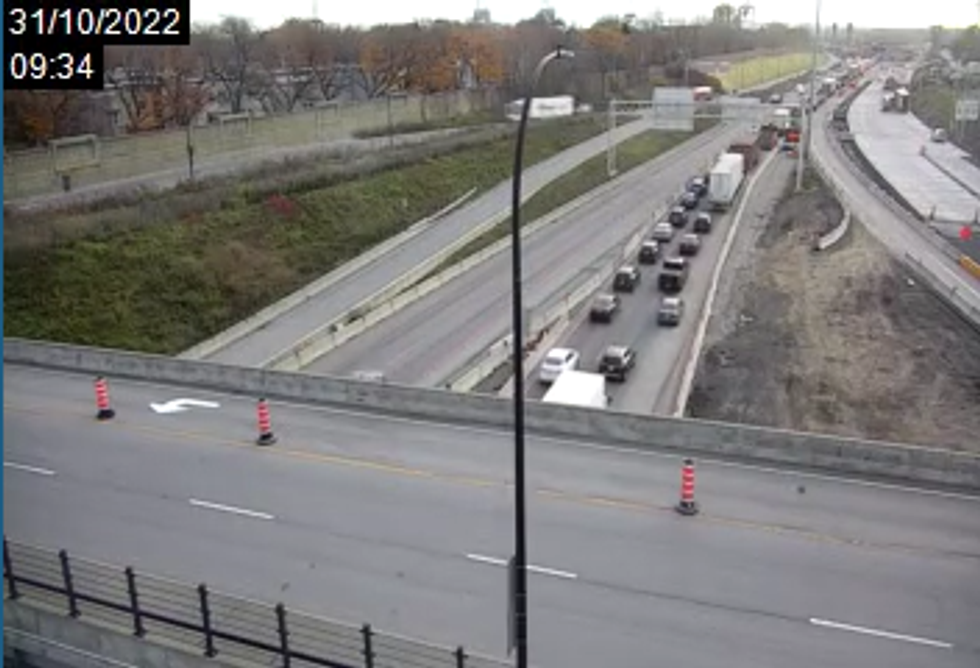 Trafic sur l'autoroute 25 \u00e0 la hauteur du boulevard Yves-Pr\u00e9vost.